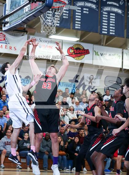 Thumbnail 3 in Camarillo vs Rio Mesa photogallery.