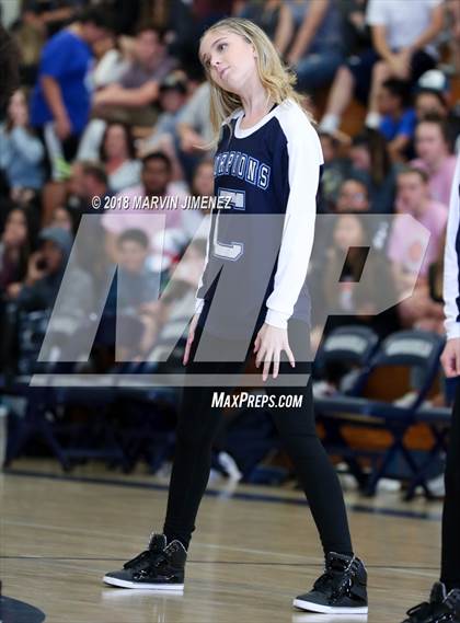 Thumbnail 2 in Camarillo vs Rio Mesa photogallery.