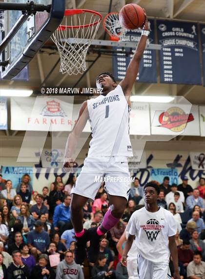 Thumbnail 1 in Camarillo vs Rio Mesa photogallery.