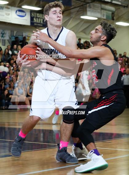 Thumbnail 3 in Camarillo vs Rio Mesa photogallery.
