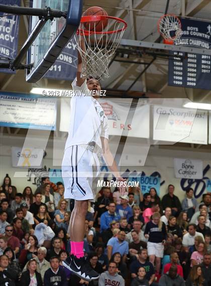 Thumbnail 3 in Camarillo vs Rio Mesa photogallery.