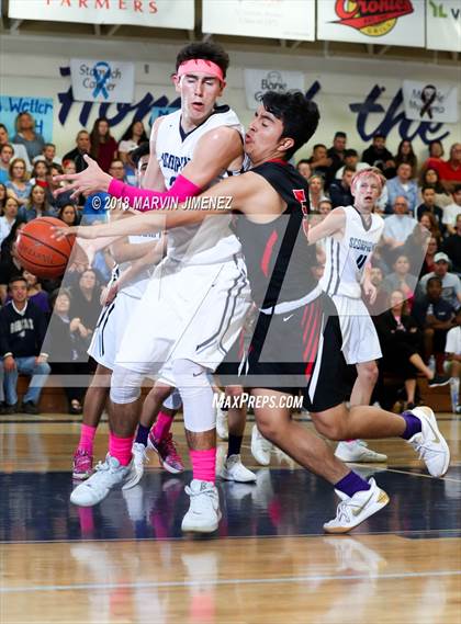 Thumbnail 1 in Camarillo vs Rio Mesa photogallery.