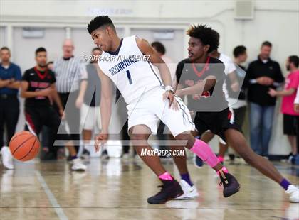 Thumbnail 3 in Camarillo vs Rio Mesa photogallery.