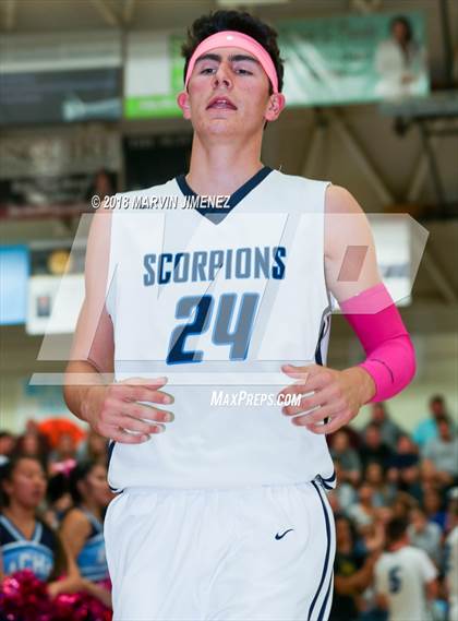 Thumbnail 3 in Camarillo vs Rio Mesa photogallery.