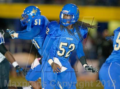 Thumbnail 1 in Largo vs. Armwood (FHSAA 6A Playoffs) photogallery.