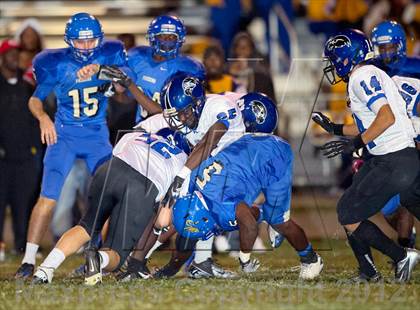 Thumbnail 1 in Largo vs. Armwood (FHSAA 6A Playoffs) photogallery.