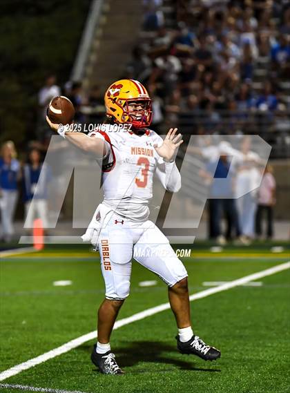 Thumbnail 2 in Mission Viejo @ Santa Margarita (MaxPreps Game of the Week) photogallery.