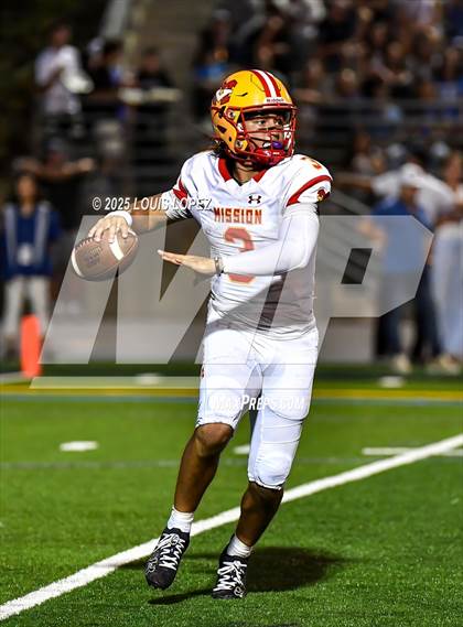Thumbnail 3 in Mission Viejo @ Santa Margarita (MaxPreps Game of the Week) photogallery.