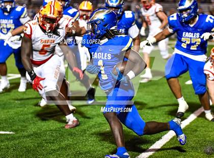 Thumbnail 2 in Mission Viejo @ Santa Margarita (MaxPreps Game of the Week) photogallery.