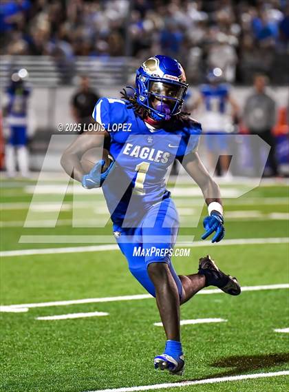 Thumbnail 1 in Mission Viejo @ Santa Margarita (MaxPreps Game of the Week) photogallery.