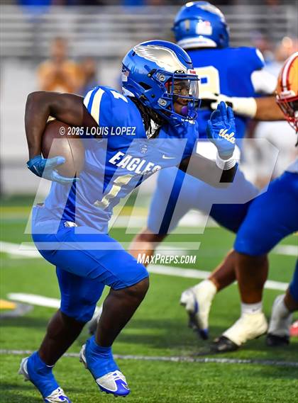 Thumbnail 3 in Mission Viejo @ Santa Margarita (MaxPreps Game of the Week) photogallery.