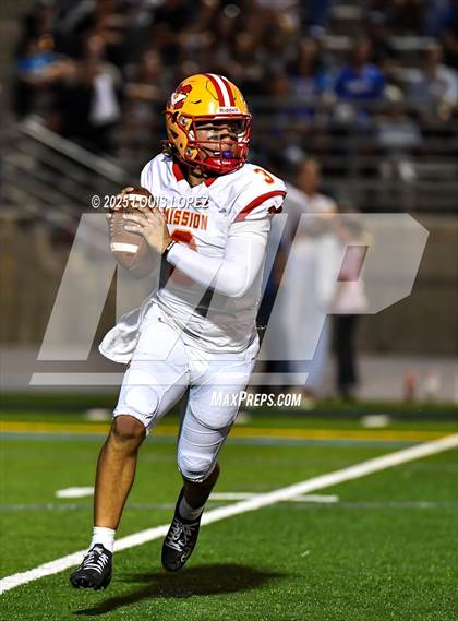 Thumbnail 1 in Mission Viejo @ Santa Margarita (MaxPreps Game of the Week) photogallery.