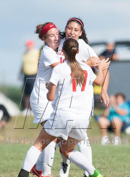 Thumbnail 1 in Montgomery @ Lenape photogallery.