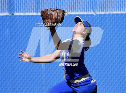 Thumbnail 2 in Reed vs Palo Verde (NIAA 4A Playoff) photogallery.