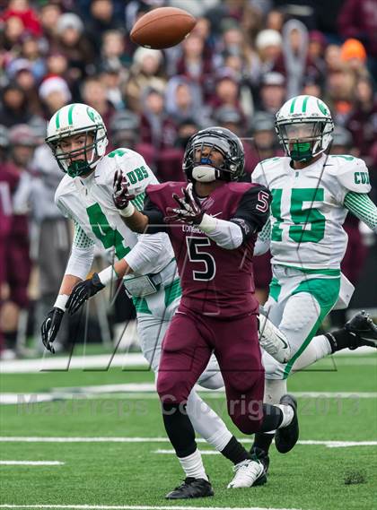 Thumbnail 2 in Brenham vs. George Ranch (UIL 4A D2 III Quarterfinal) photogallery.