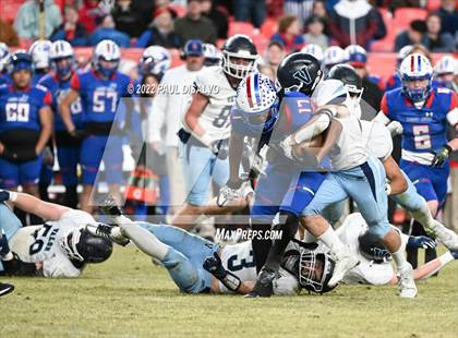 Thumbnail 2 in Cherry Creek vs. Valor Christian (CHSAA 5A State Final) photogallery.