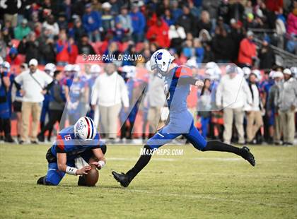 Thumbnail 1 in Cherry Creek vs. Valor Christian (CHSAA 5A State Final) photogallery.