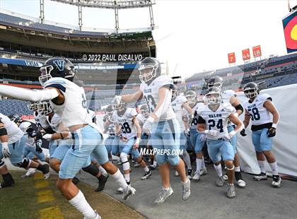 Thumbnail 2 in Cherry Creek vs. Valor Christian (CHSAA 5A State Final) photogallery.