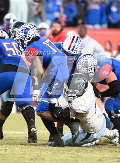 Thumbnail 2 in Cherry Creek vs. Valor Christian (CHSAA 5A State Final) photogallery.
