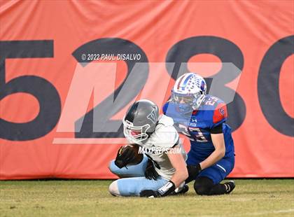 Thumbnail 3 in Cherry Creek vs. Valor Christian (CHSAA 5A State Final) photogallery.