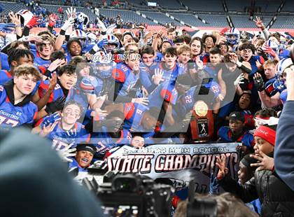 Thumbnail 3 in Cherry Creek vs. Valor Christian (CHSAA 5A State Final) photogallery.