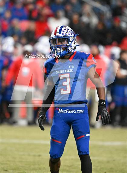 Thumbnail 3 in Cherry Creek vs. Valor Christian (CHSAA 5A State Final) photogallery.