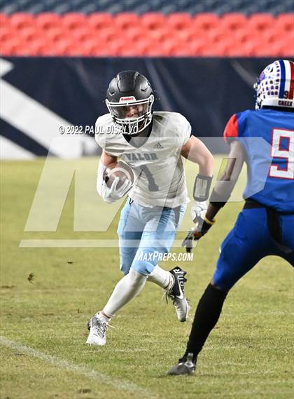Thumbnail 3 in Cherry Creek vs. Valor Christian (CHSAA 5A State Final) photogallery.