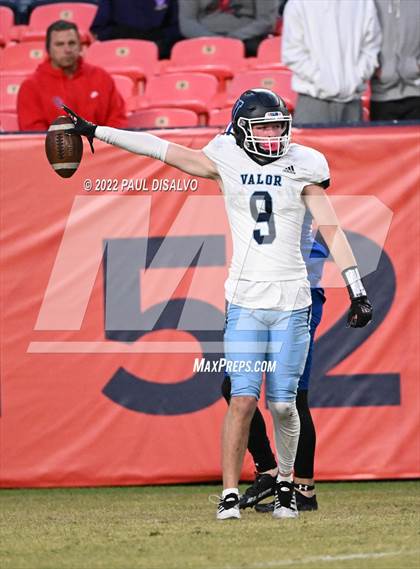 Thumbnail 2 in Cherry Creek vs. Valor Christian (CHSAA 5A State Final) photogallery.