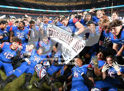 Thumbnail 2 in Cherry Creek vs. Valor Christian (CHSAA 5A State Final) photogallery.