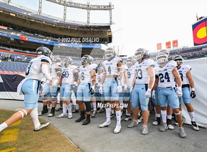Thumbnail 2 in Cherry Creek vs. Valor Christian (CHSAA 5A State Final) photogallery.