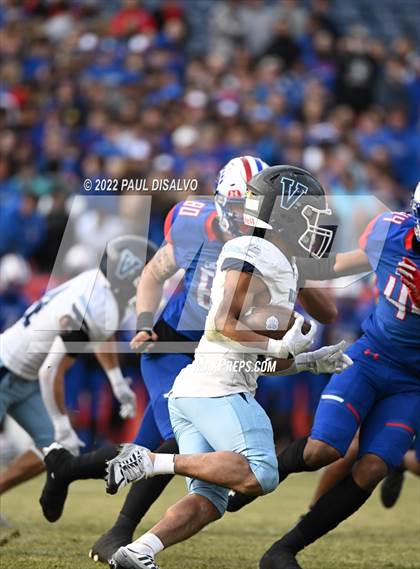 Thumbnail 3 in Cherry Creek vs. Valor Christian (CHSAA 5A State Final) photogallery.