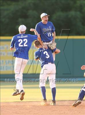 Thumbnail 1 in Georgetown vs. Plano West (Texas 5A Regional Final - Game 3) photogallery.