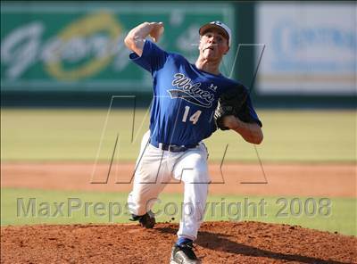 Thumbnail 2 in Georgetown vs. Plano West (Texas 5A Regional Final - Game 3) photogallery.