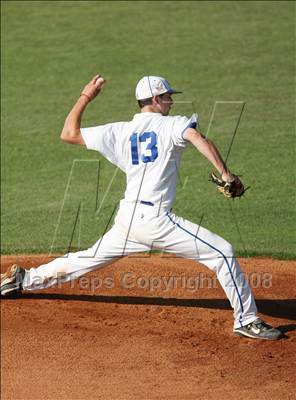 Thumbnail 2 in Georgetown vs. Plano West (Texas 5A Regional Final - Game 3) photogallery.