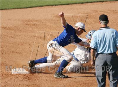 Thumbnail 3 in Georgetown vs. Plano West (Texas 5A Regional Final - Game 3) photogallery.
