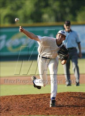 Thumbnail 1 in Georgetown vs. Plano West (Texas 5A Regional Final - Game 3) photogallery.