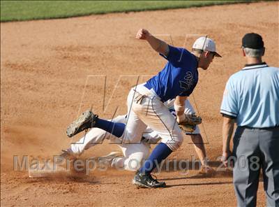 Thumbnail 1 in Georgetown vs. Plano West (Texas 5A Regional Final - Game 3) photogallery.