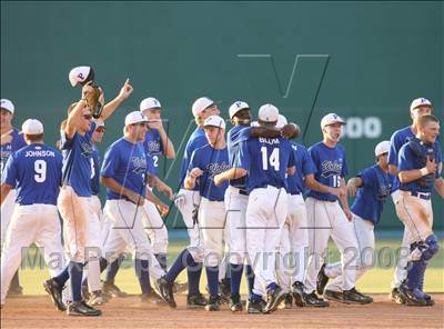 Thumbnail 3 in Georgetown vs. Plano West (Texas 5A Regional Final - Game 3) photogallery.