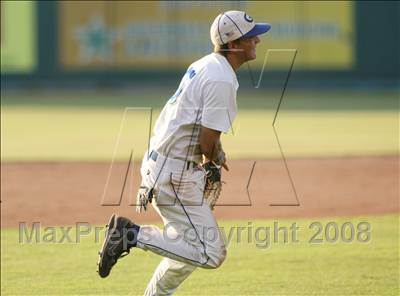 Thumbnail 2 in Georgetown vs. Plano West (Texas 5A Regional Final - Game 3) photogallery.