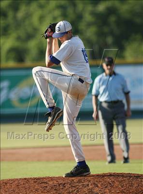 Thumbnail 3 in Georgetown vs. Plano West (Texas 5A Regional Final - Game 3) photogallery.