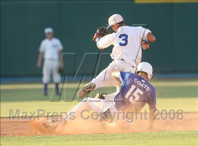 Thumbnail 1 in Georgetown vs. Plano West (Texas 5A Regional Final - Game 3) photogallery.