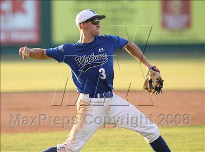 Thumbnail 2 in Georgetown vs. Plano West (Texas 5A Regional Final - Game 3) photogallery.