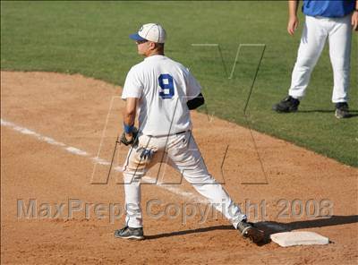 Thumbnail 3 in Georgetown vs. Plano West (Texas 5A Regional Final - Game 3) photogallery.