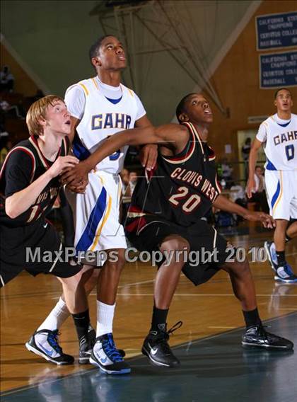 Thumbnail 2 in Gahr vs. Clovis West (California Classic) photogallery.