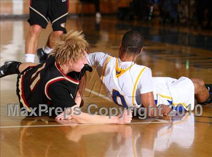Thumbnail 1 in Gahr vs. Clovis West (California Classic) photogallery.