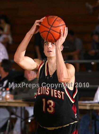 Thumbnail 3 in Gahr vs. Clovis West (California Classic) photogallery.