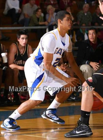 Thumbnail 3 in Gahr vs. Clovis West (California Classic) photogallery.