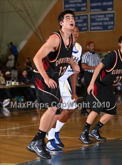Thumbnail 2 in Gahr vs. Clovis West (California Classic) photogallery.