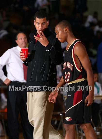 Thumbnail 1 in Gahr vs. Clovis West (California Classic) photogallery.
