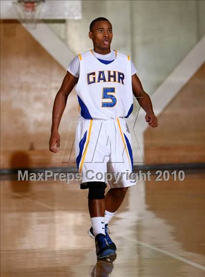 Thumbnail 3 in Gahr vs. Clovis West (California Classic) photogallery.